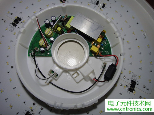 高端大氣上檔次！智能遙控調(diào)光LED吸頂燈拆解