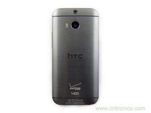 牛人強拆！新HTC One(M8)真機精密做工難修理