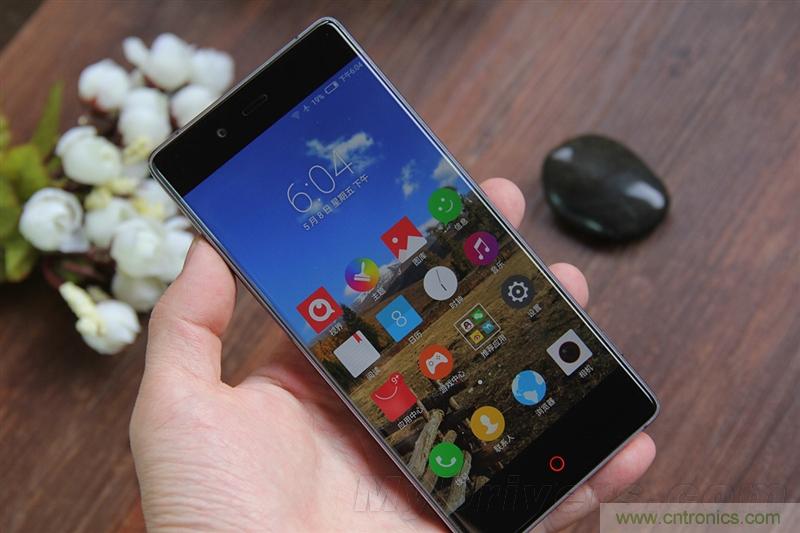 無邊框的 nubia Z9 ，一款既有驚喜，又有驚艷的智能手機(jī)